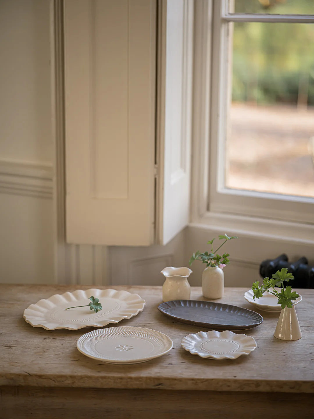 Frilly Oval Platter | The Studio