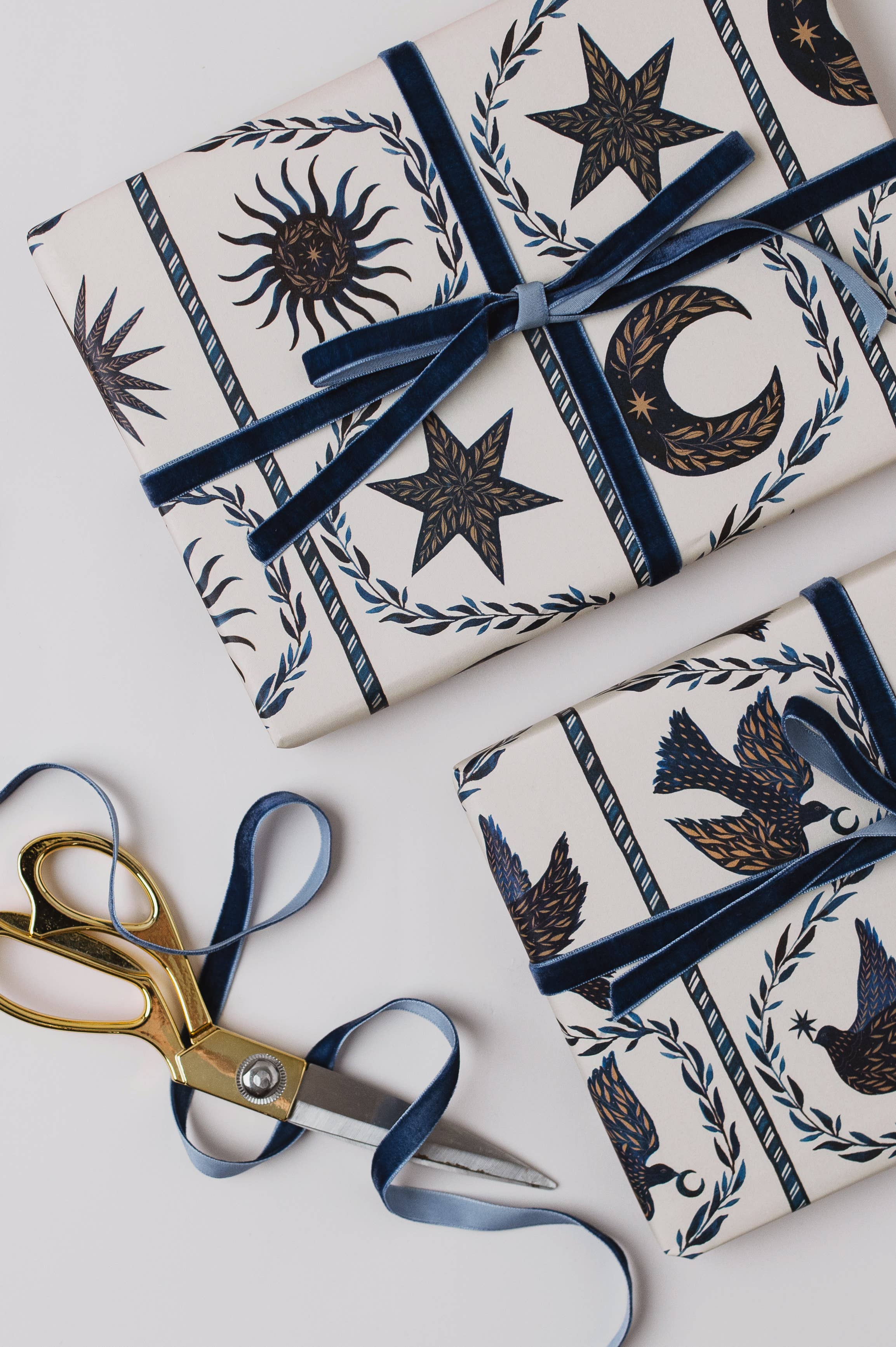 BLUE MOON STARS SUN BOTANICAL LUXURY GIFT WRAP