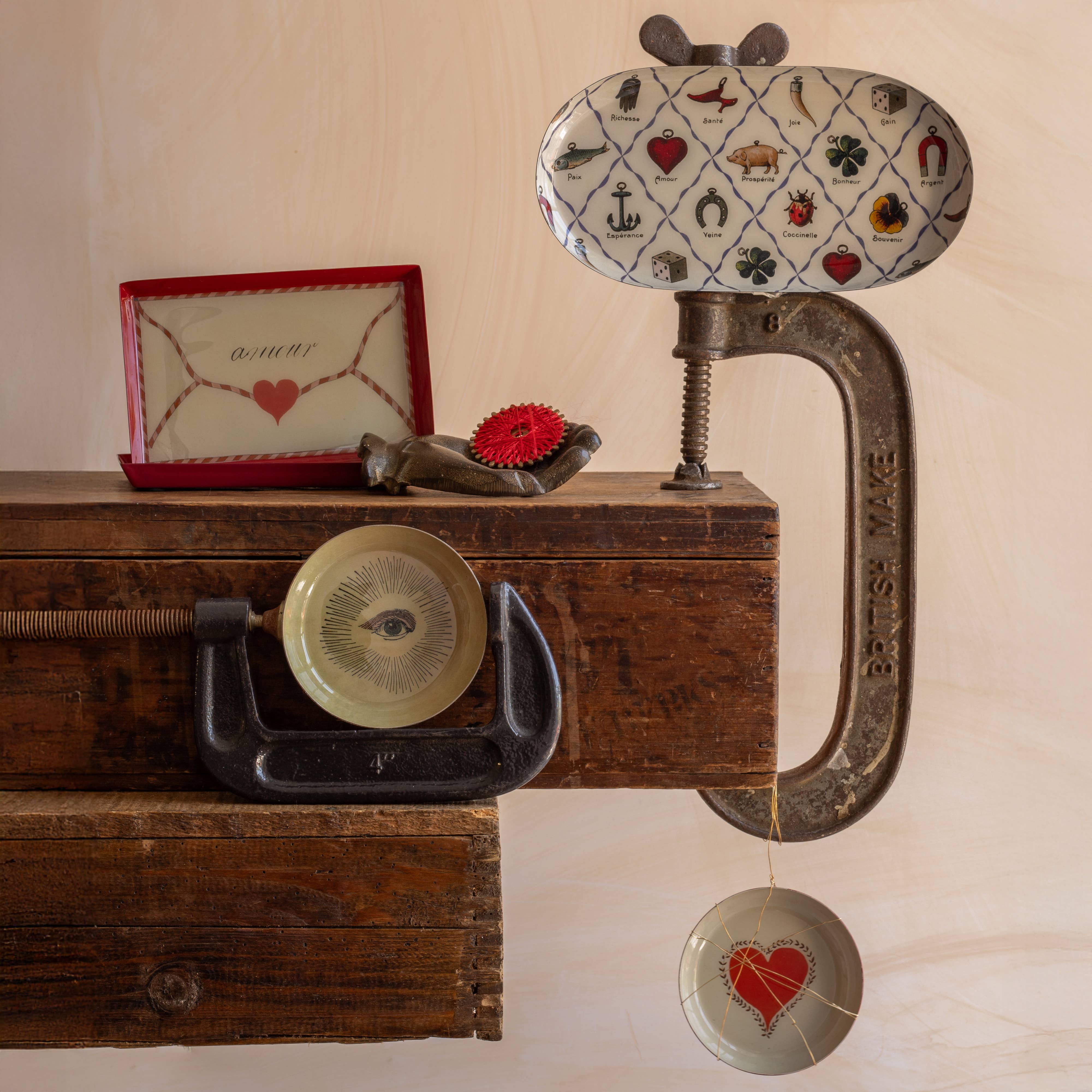 Round Enamel Tray | Heart