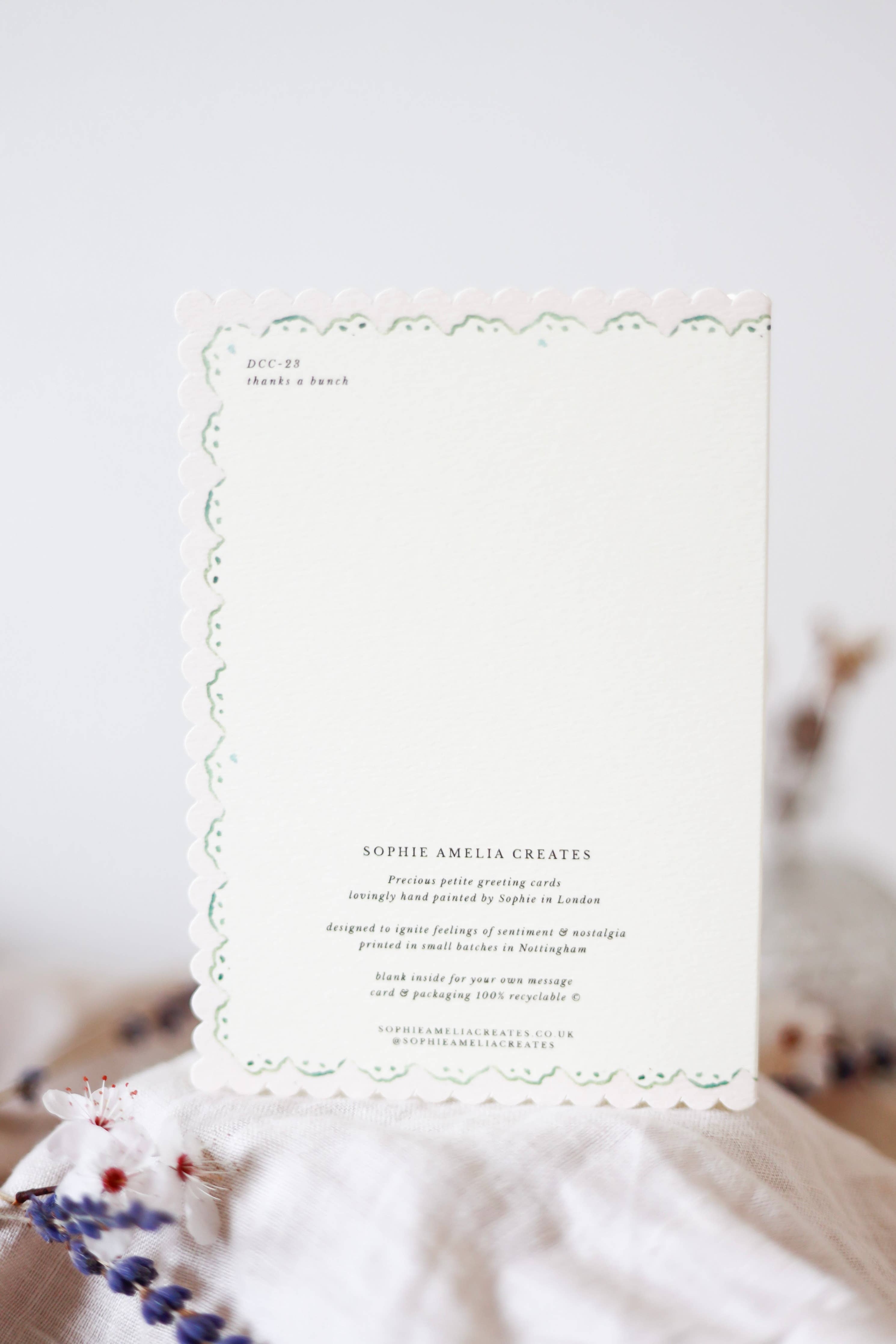 Mr & Mrs - scalloped edge card