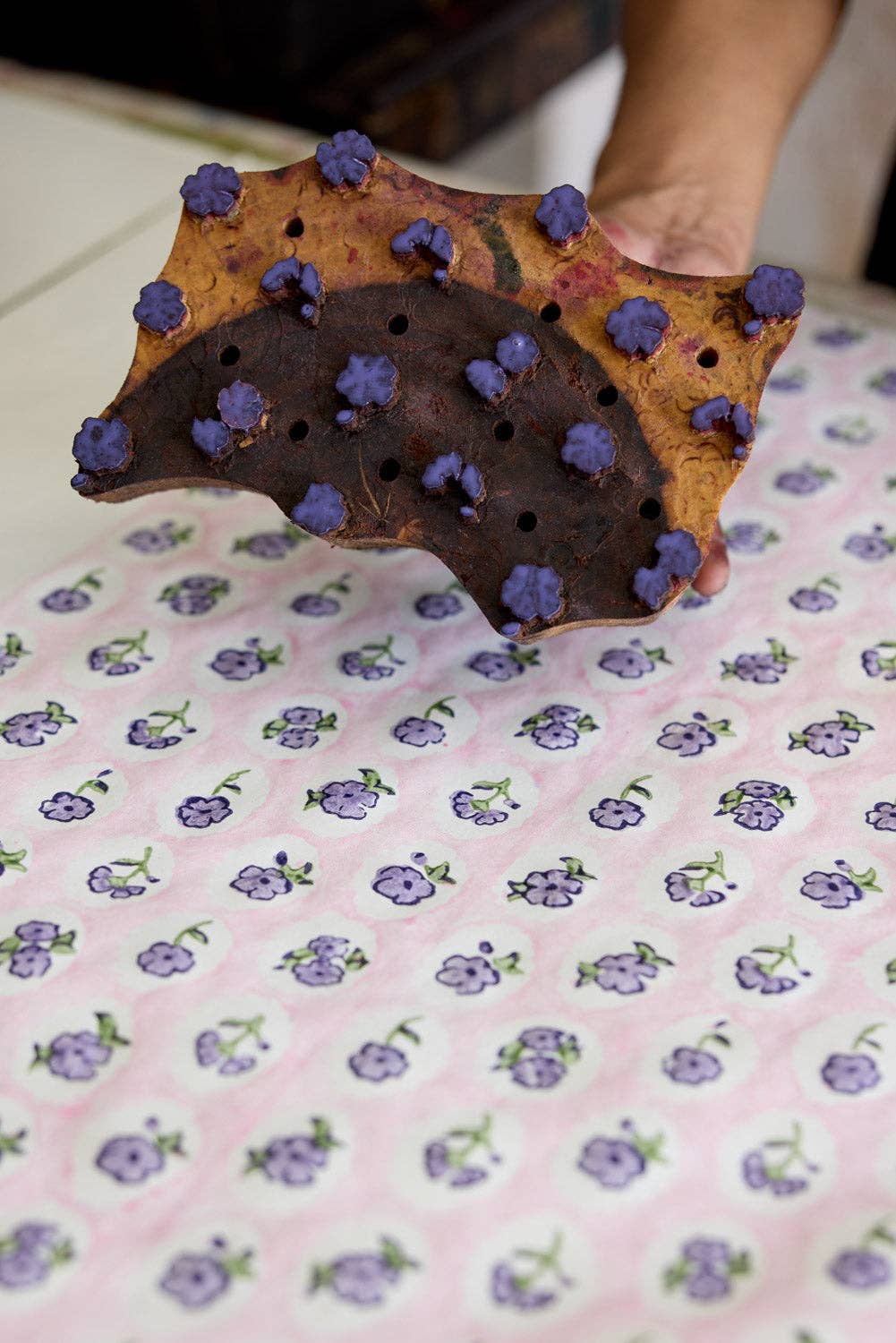 Block Printed Greeting Card | Scallop Tiles Violet Meringue