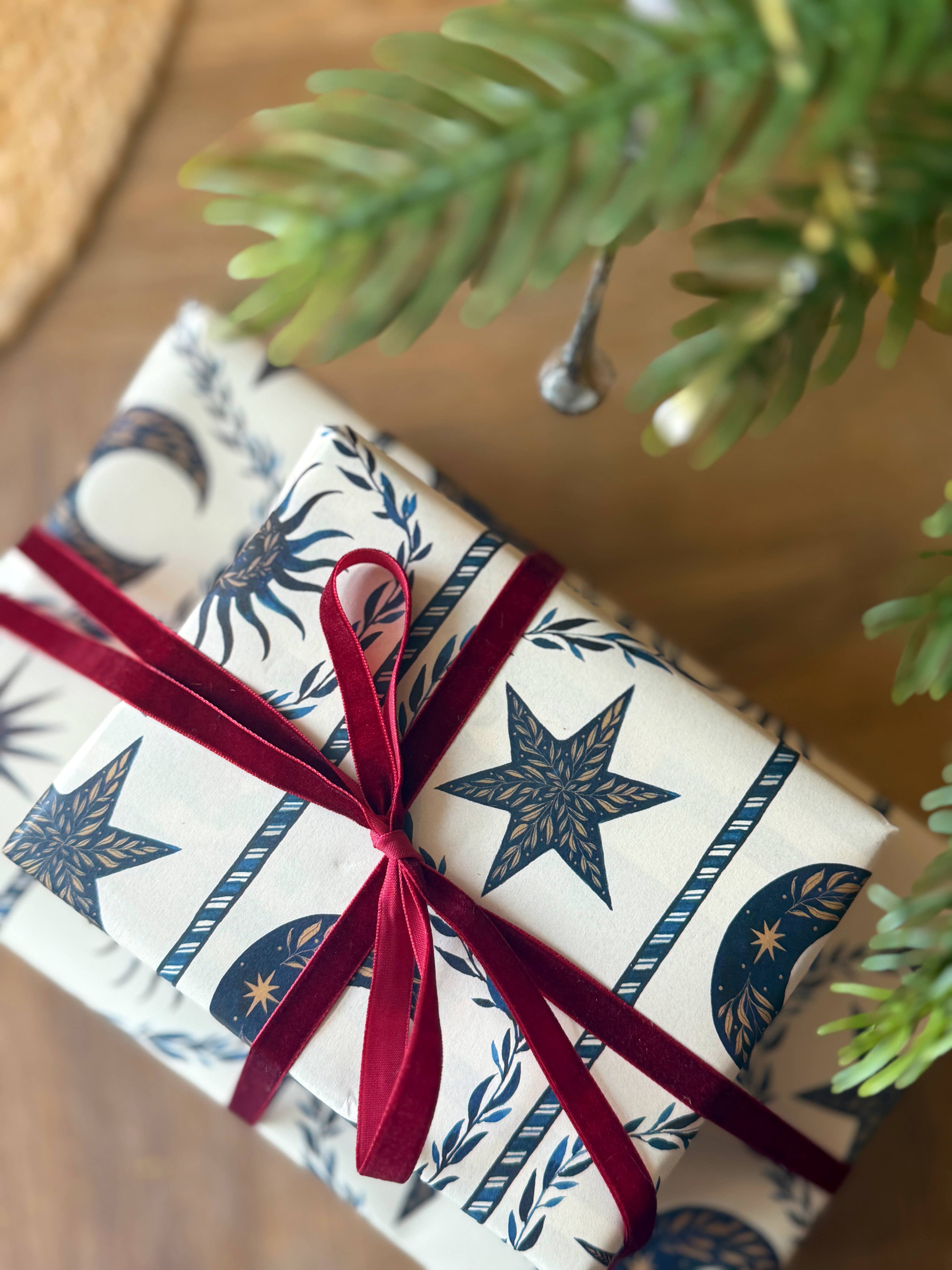 BLUE MOON STARS SUN BOTANICAL LUXURY GIFT WRAP