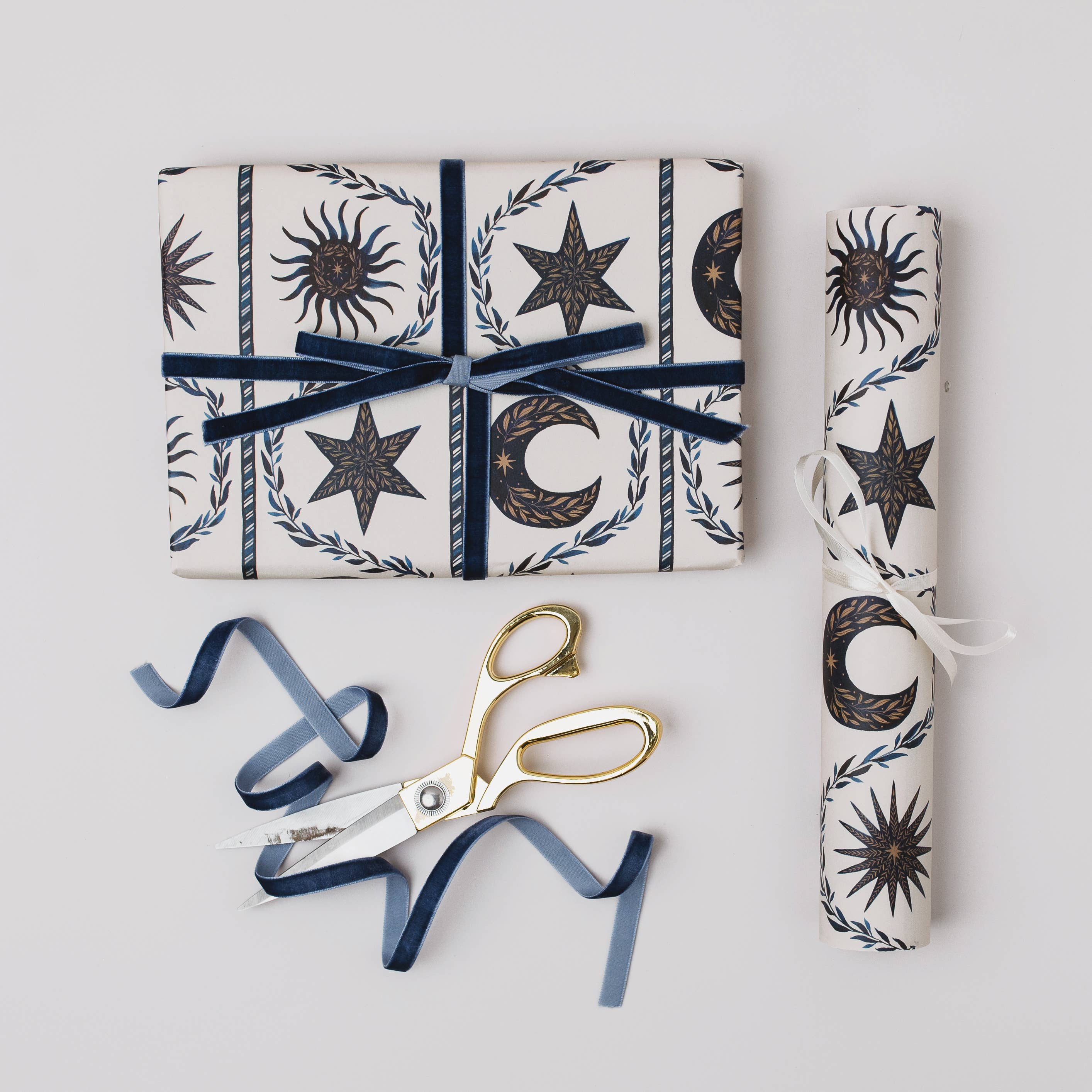 BLUE MOON STARS SUN BOTANICAL LUXURY GIFT WRAP